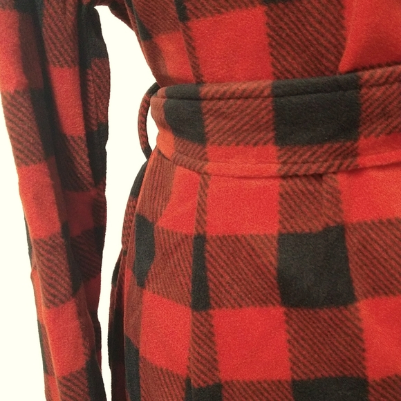 NEW! Adult Unisex Red Buffalo Check Matching Family Robe - Wondershop - Picture 7 of 11